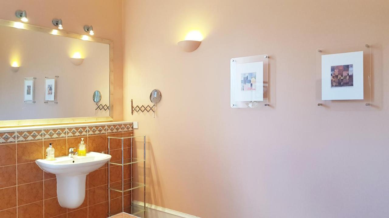 Stylish Central Edinburgh Apartment Eksteriør billede