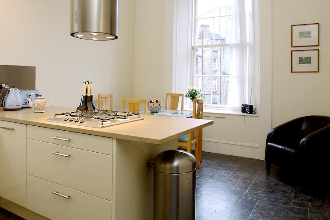 Stylish Central Edinburgh Apartment Eksteriør billede